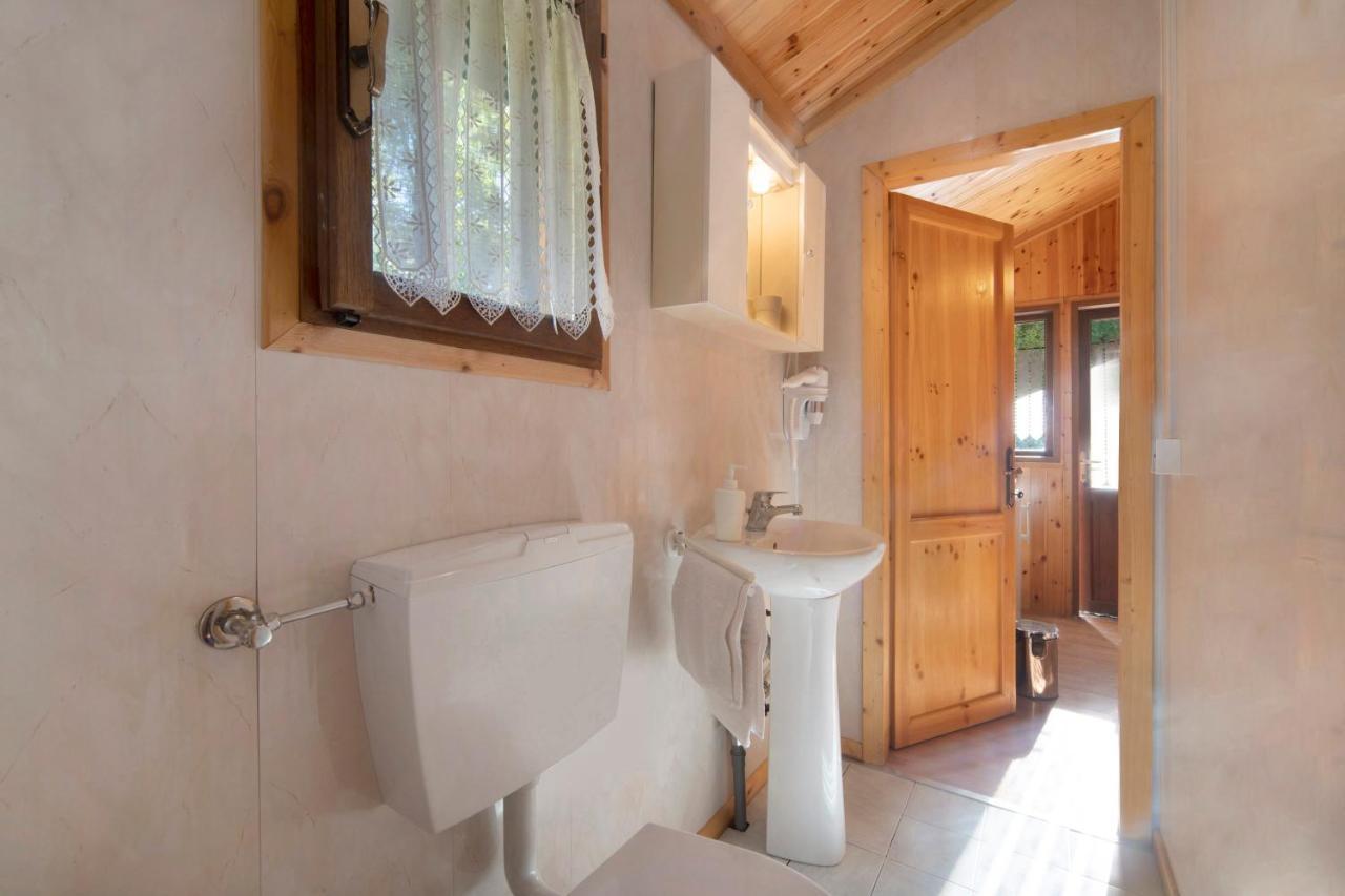 Casa Bucaneve บาร์ซีโอ ภายนอก รูปภาพ