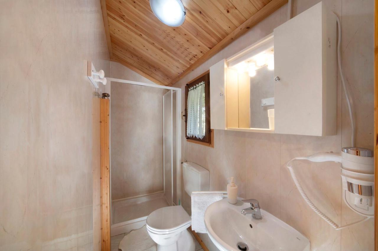 Casa Bucaneve บาร์ซีโอ ภายนอก รูปภาพ